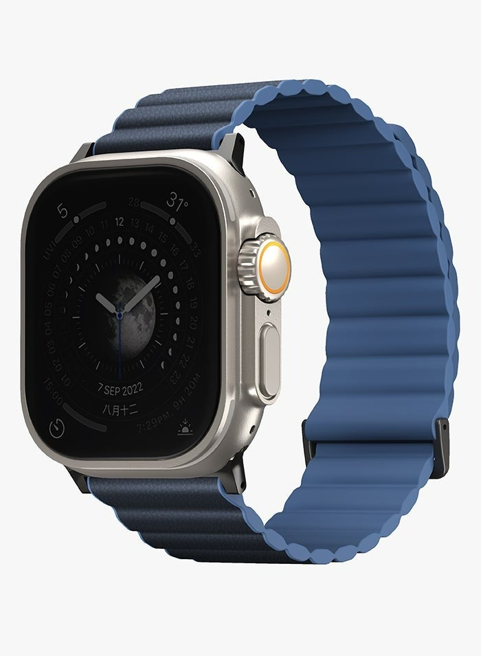 Compare Revix Reversible Magnetic Leather And Silicone Strap For Apple Watch 42 44 45 49 Mm PrussianMist Blue at KSA Price