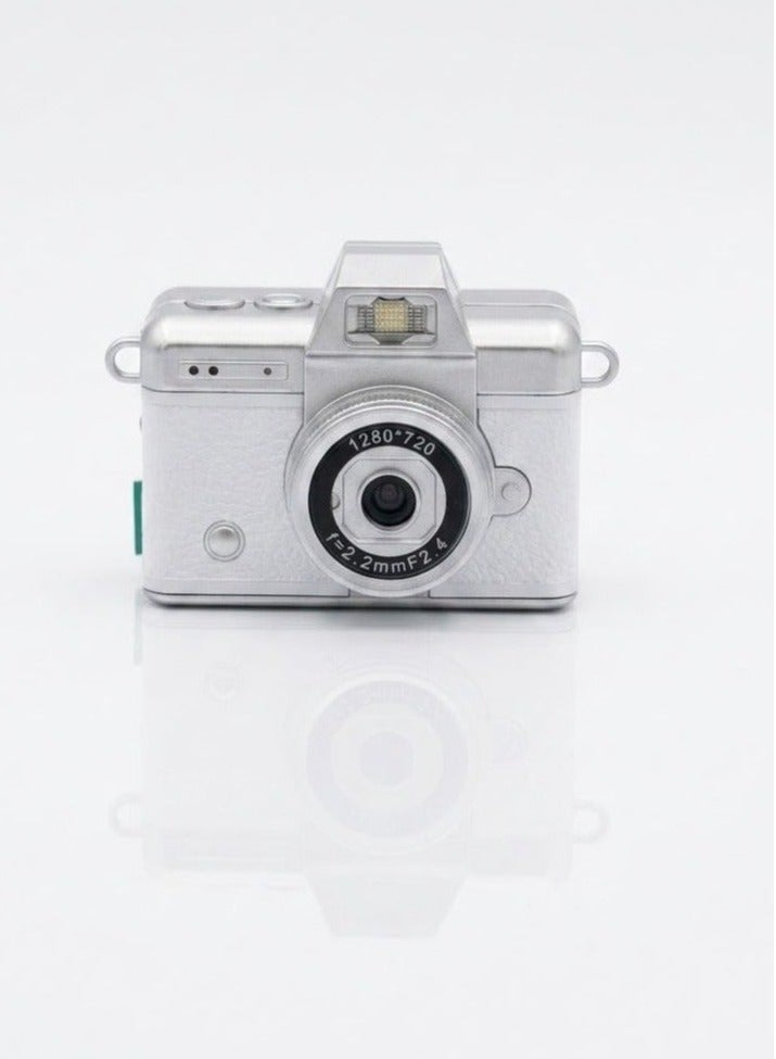 LK-027 MINI FLIP DIGITAL CAMERA, Keychain-style digital…