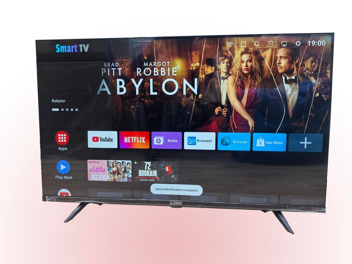Compare 32Inch HD LED Smart TV with Android 14.0, WiFi, Miracast, Netflix, YouTube and Prime Video at KSA Price