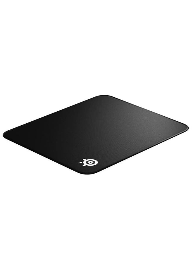Compare SteelSeries QCK EDGE Cloth Gaming Mouse Pad – Medium 320 x 270 x 2 mm  Black | 63822 at KSA Price