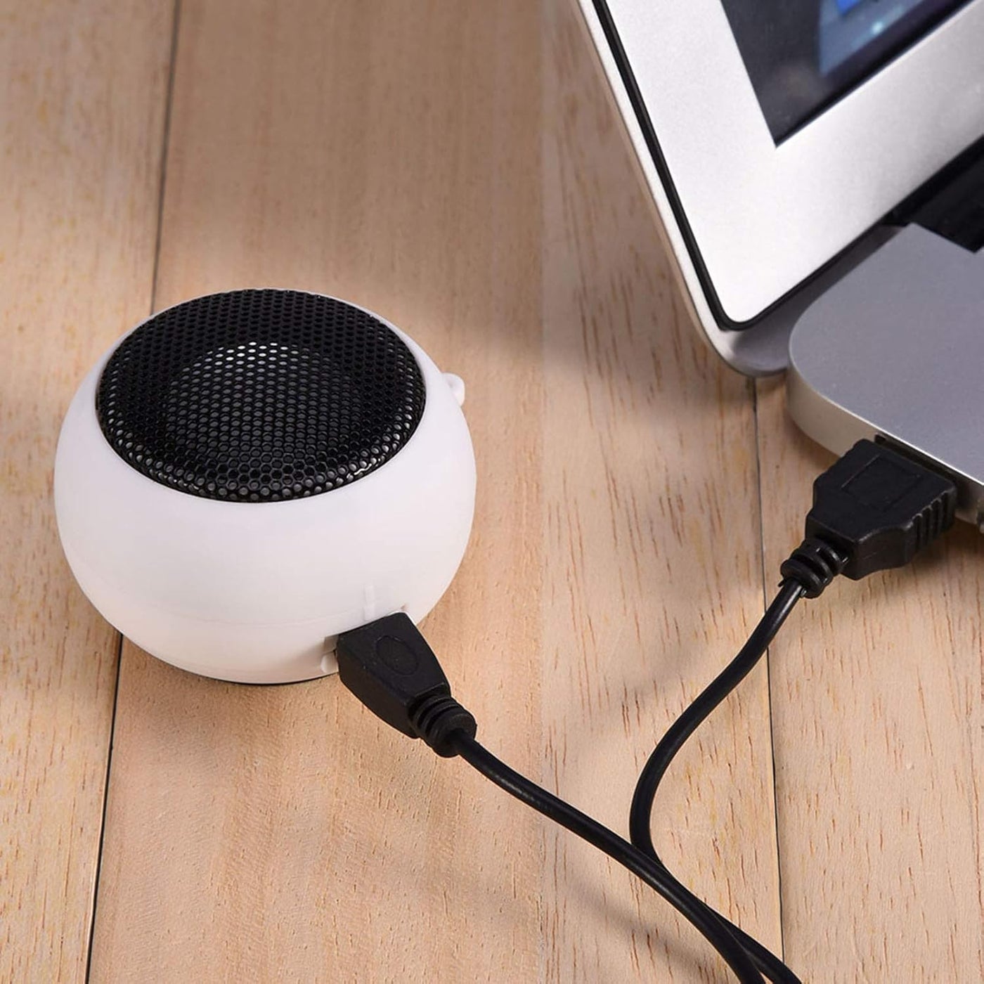 Compare Portable Mini Speaker, 3.5mm Audio Interface for Computers, Mobile Phones, MP3, MP4, MP5, Retractable Speaker Builtin BatteryUSB Charging for Travel White White at KSA Price