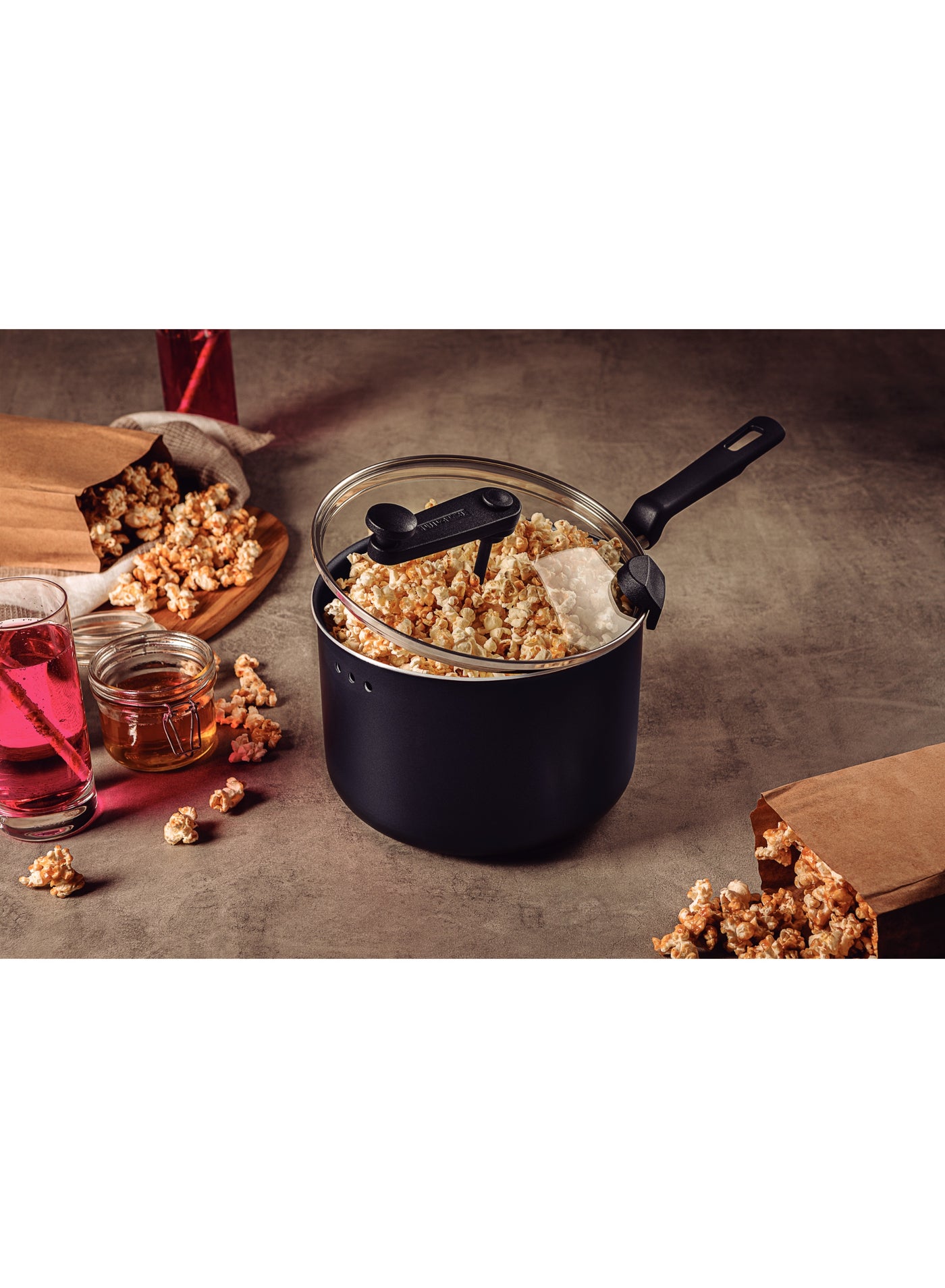 Compare Tramontina Since 1911, Loreto Graphite Aluminum Popcorn Maker with Starflon Max Nonstick Coating, 20 cm, 3.5 L 20387020, Made In Brazil at KSA Price